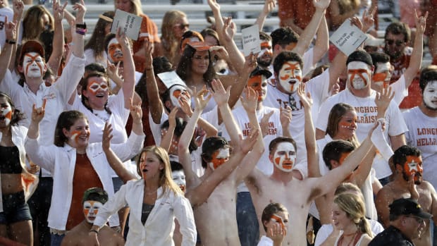 Texas Fan Broll 100